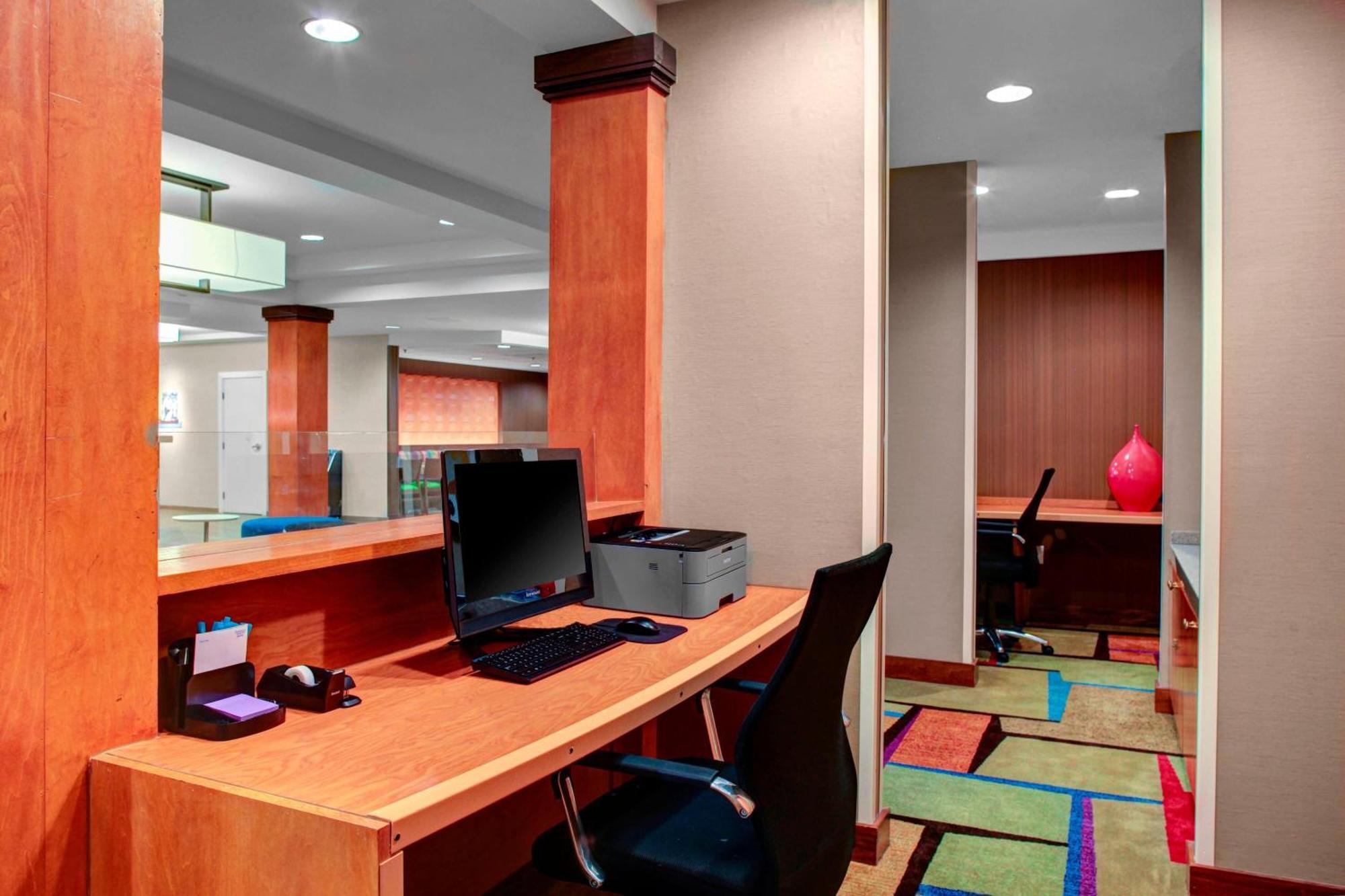 Fairfield Inn And Suites By Marriott Emporia I-95 Ngoại thất bức ảnh