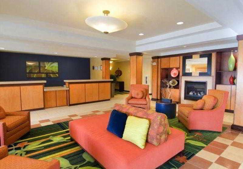 Fairfield Inn And Suites By Marriott Emporia I-95 Ngoại thất bức ảnh
