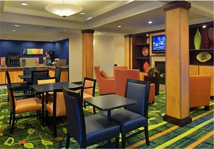 Fairfield Inn And Suites By Marriott Emporia I-95 Ngoại thất bức ảnh